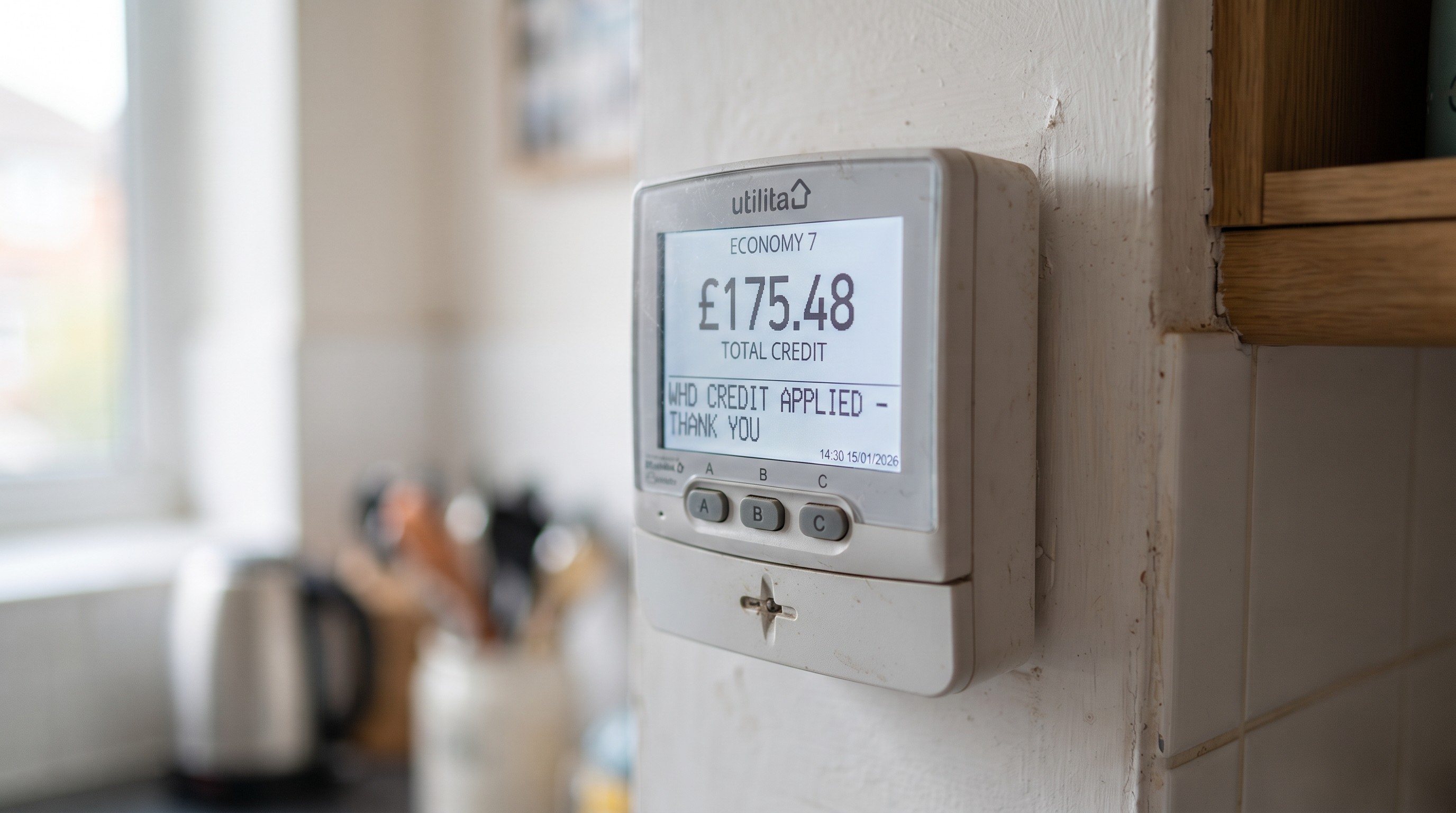 Illustration for the guide: How to Apply for Utilita Warm Home Discount